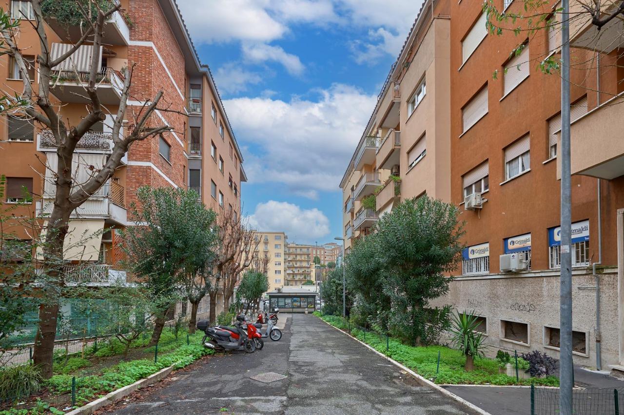 Interno 9 A San Pietro Apartment Rome Exterior photo